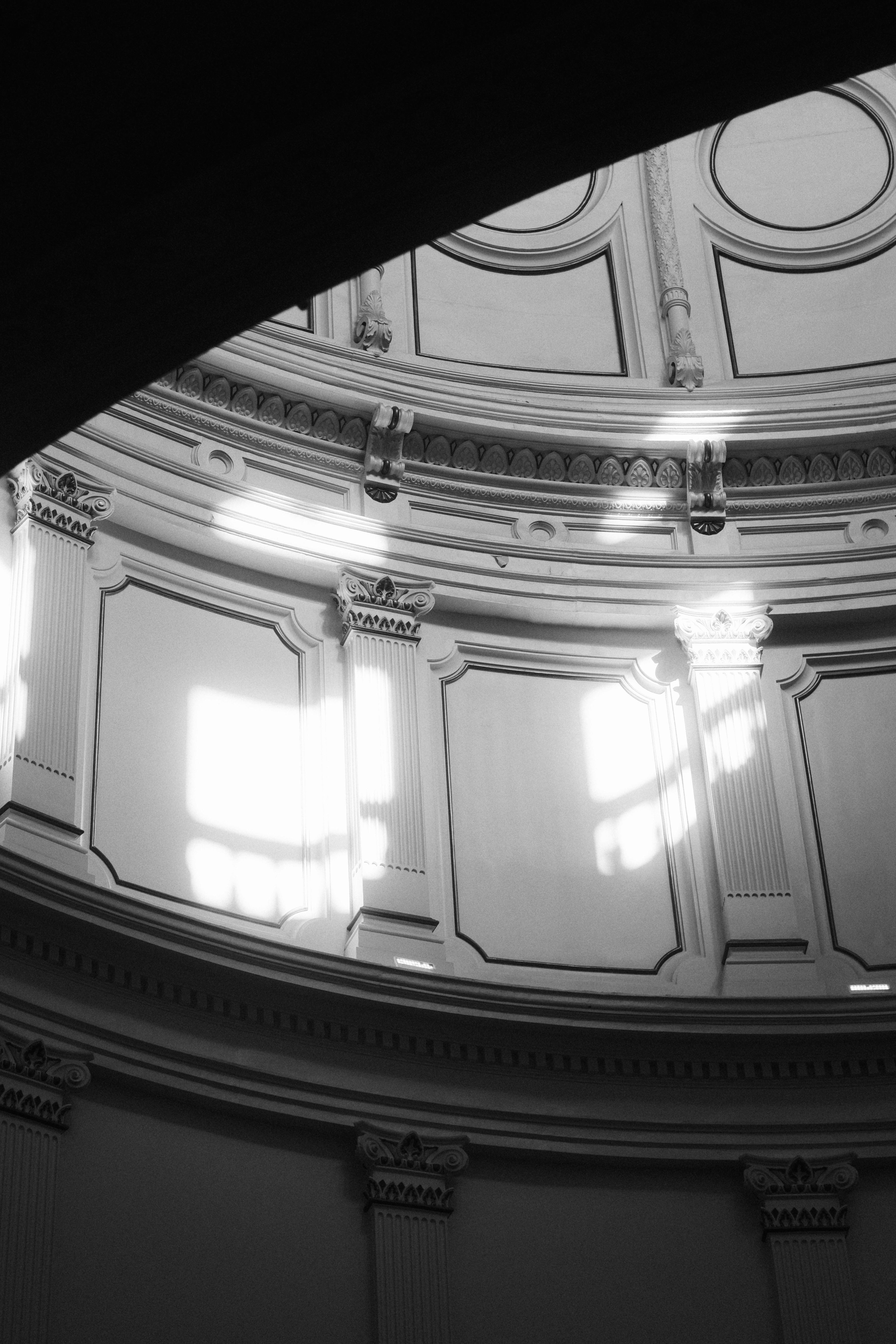 Veículos de Luxo As Bombas-Relógio Que 90% dos Ricos Brasileiros Ignoram