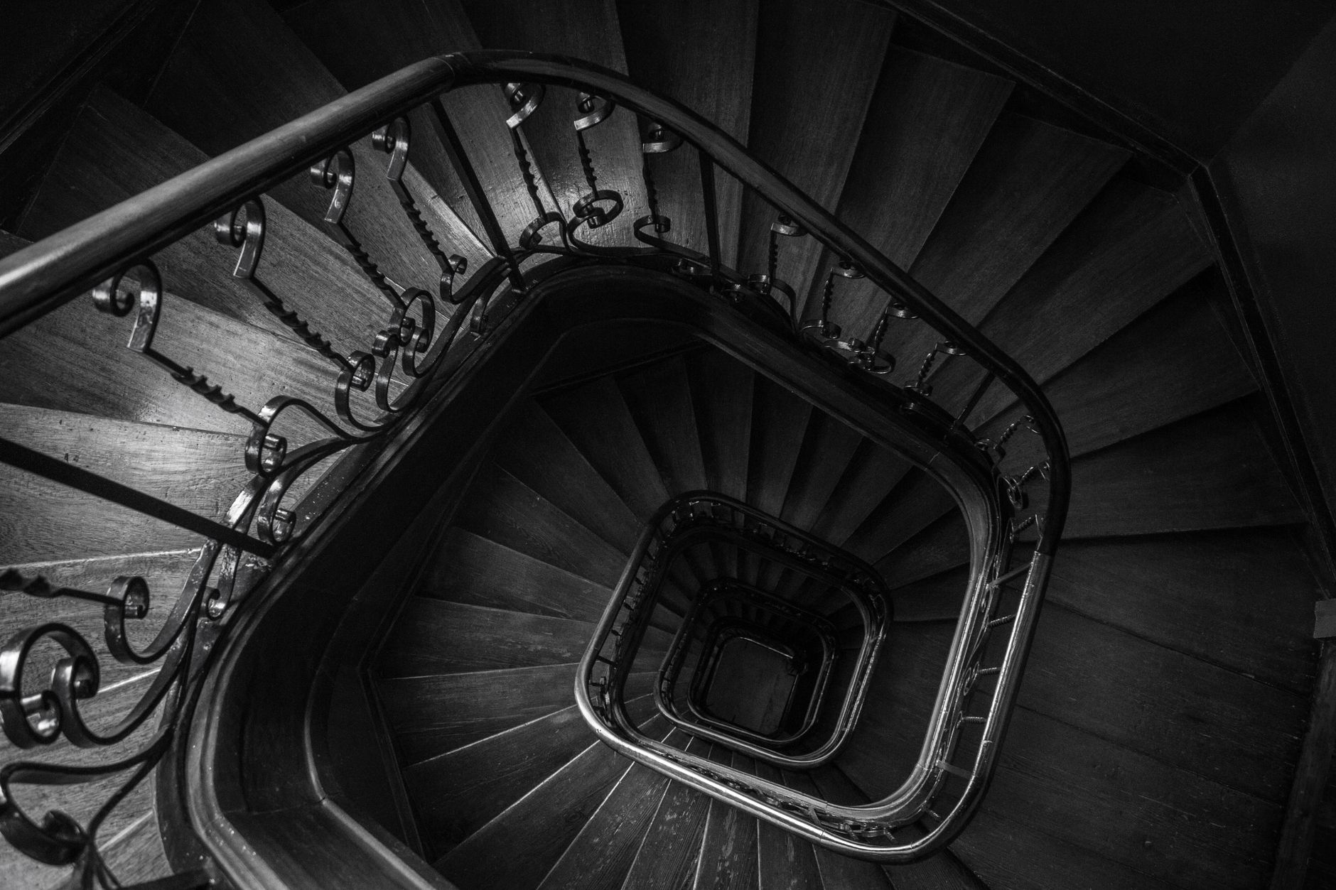 Instrumentos Jurídicos para Sucessão em Vida A Arquitetura de Implementação Estratégica que Otimizou R$ 380 Milhões